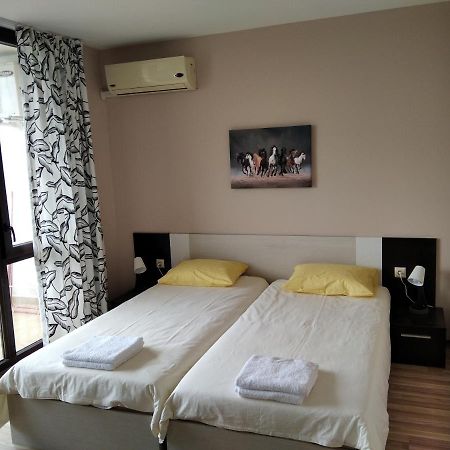 Victoria'S Apartments Nesebar Nessebar Exterior foto