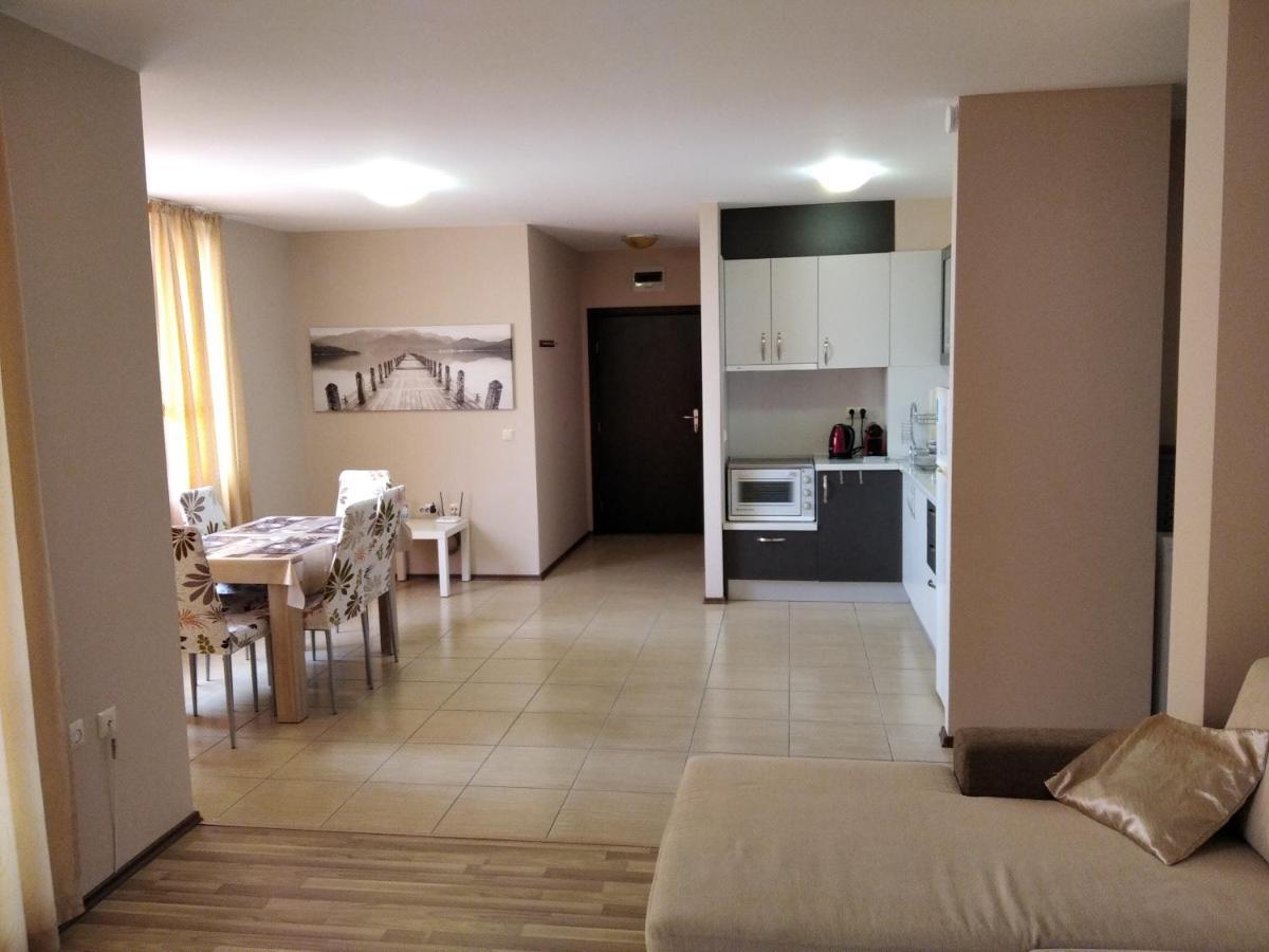 Victoria'S Apartments Nesebar Nessebar Exterior foto