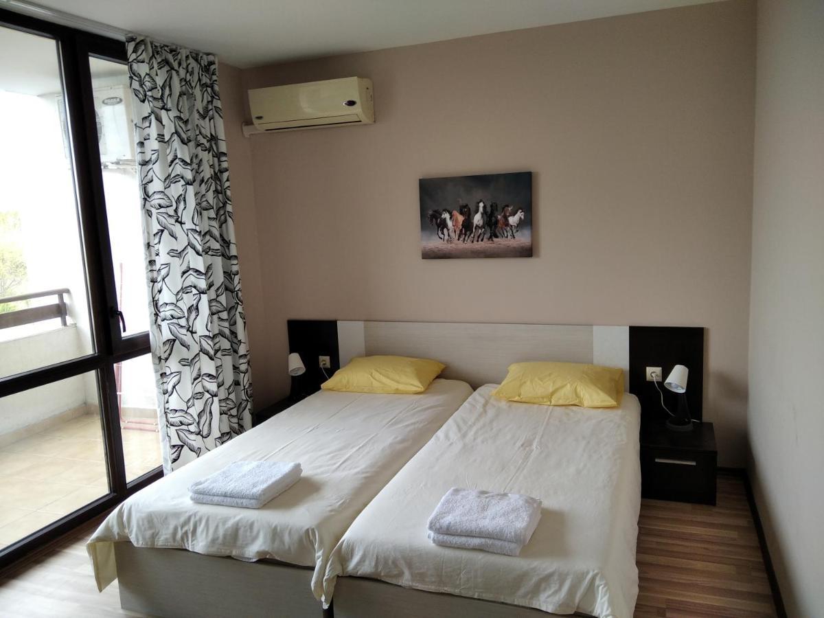 Victoria'S Apartments Nesebar Nessebar Exterior foto